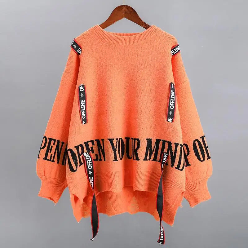 Sweter z taśmami