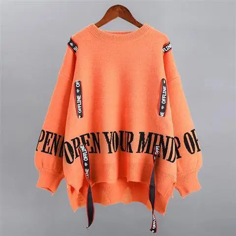 Sweter z taśmami